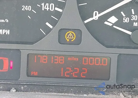 1999 BMW 328I из США, поврежденный, VIN WBAAM5339XKG10425